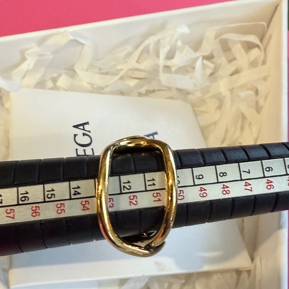 Gold Bottega Veneta Women's Jewelry Ring - Picture 13 of 15